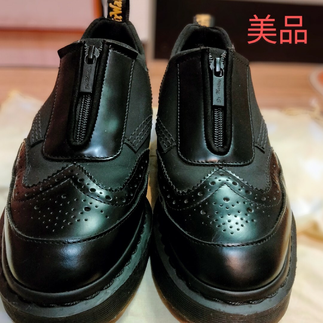 Dr.Martens(ドクターマーチン)の大幅値下げドクターマーチン RESNIK ZIP フロントジップ メンズの靴/シューズ(ブーツ)の商品写真