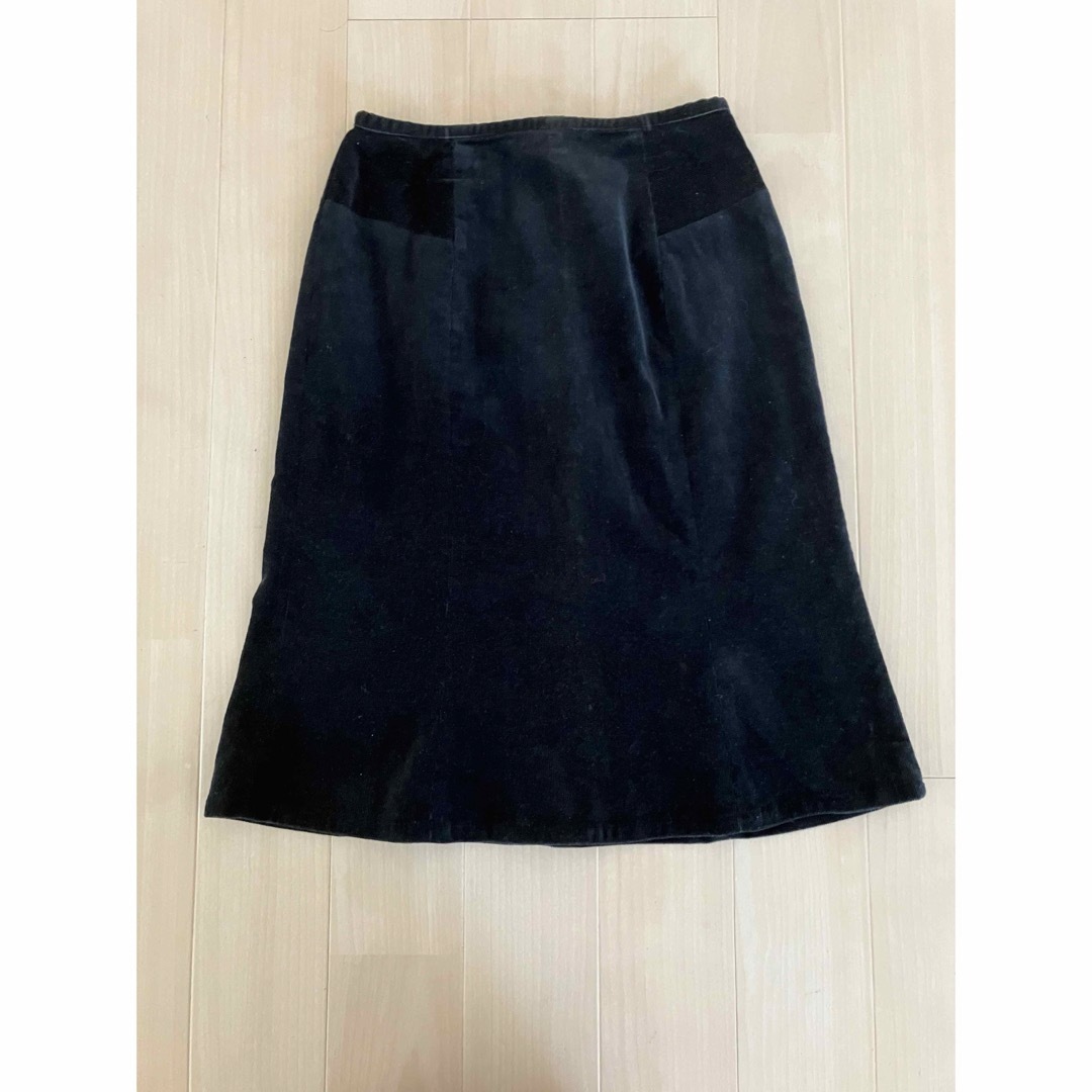 MK KLEIN+(エムケークランプリュス)の【送料込】MK KLEIN PLUS スカート 黒美品 レディースのスカート(ひざ丈スカート)の商品写真