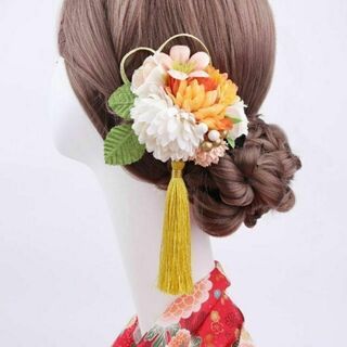 新品●黄色系　和風髪飾り　着物用　造花　タッセル　ヘアクリップ　ヘアアクセサリー(和服/着物)
