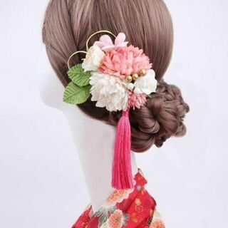 新品●ピンク　和風髪飾り　着物用　造花　タッセル　ヘアクリップ　ヘアアクセサリー(和服/着物)