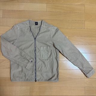 アーバンリサーチドアーズ(URBAN RESEARCH DOORS)のDOORS　細身ノーカラージャケット　逆開ファスナー　ベージュ系　春秋用(ノーカラージャケット)