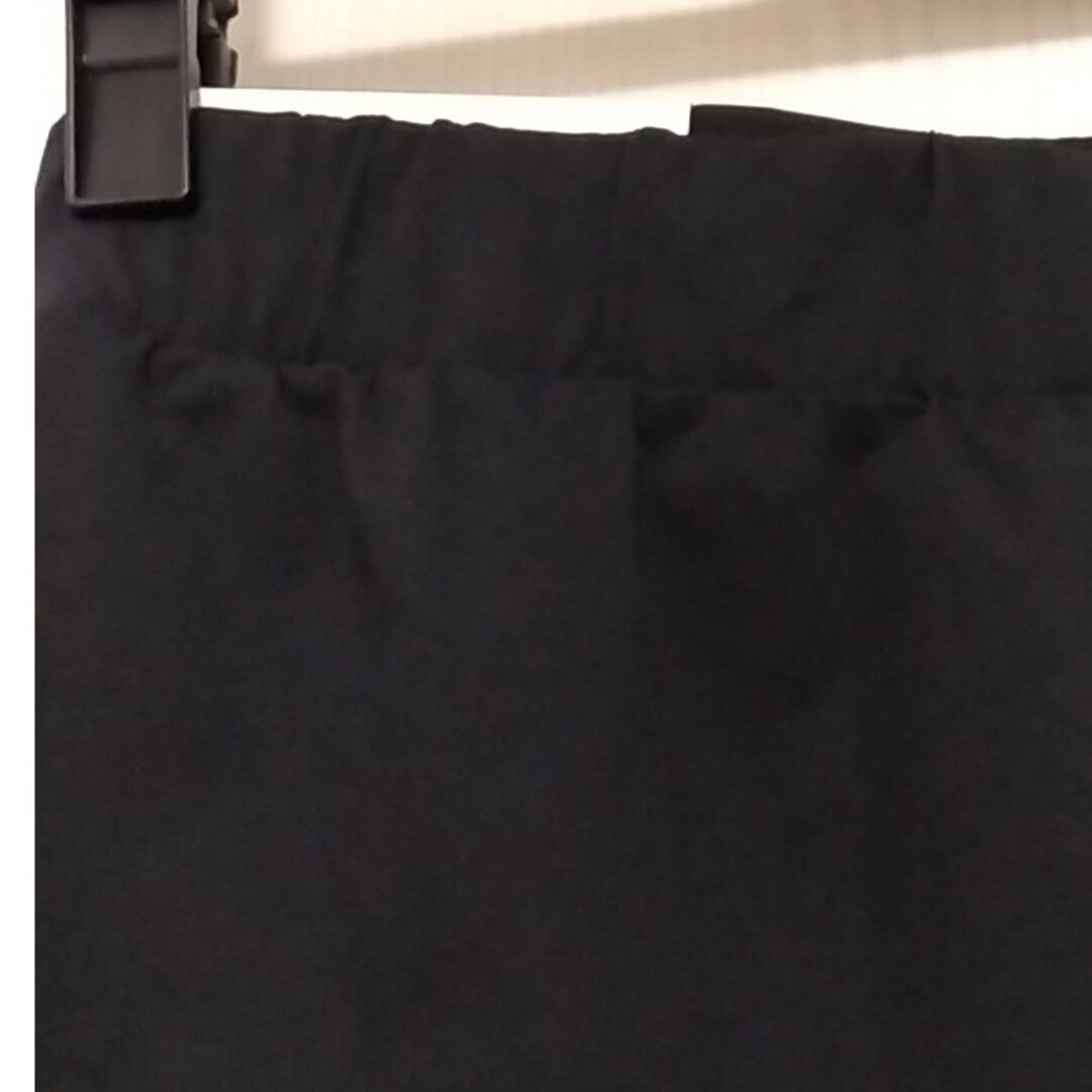 UNIQLO(ユニクロ)のウルトラストレッチアクティブナローマキシスカート レディースのスカート(ロングスカート)の商品写真
