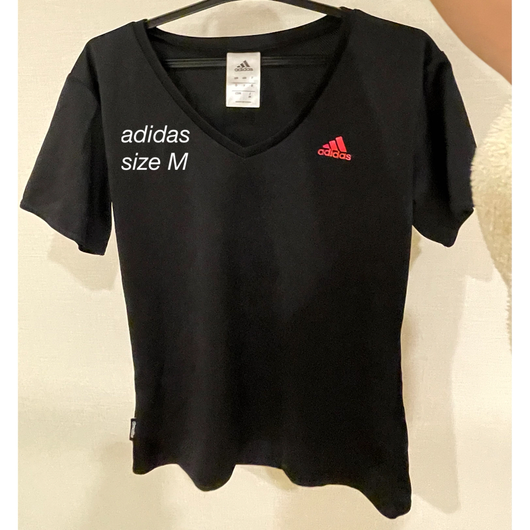 【洗濯済み】adidas sizeM Tシャツ　スポーツウェア　半袖　 レディースのトップス(Tシャツ(半袖/袖なし))の商品写真