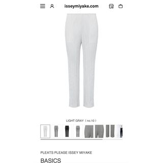 プリーツプリーズイッセイミヤケ(PLEATS PLEASE ISSEY MIYAKE)のPleats Please Issey Miyake Basics ★新品★(カジュアルパンツ)