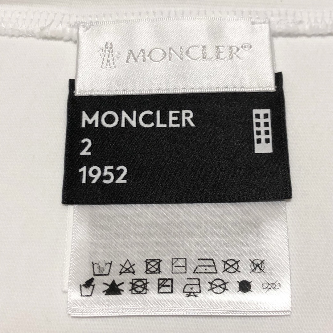 MONCLER(モンクレール)のMONCLER モンクレール tシャツ ビックセンター 刺繍入り 美品 メンズのトップス(Tシャツ/カットソー(半袖/袖なし))の商品写真