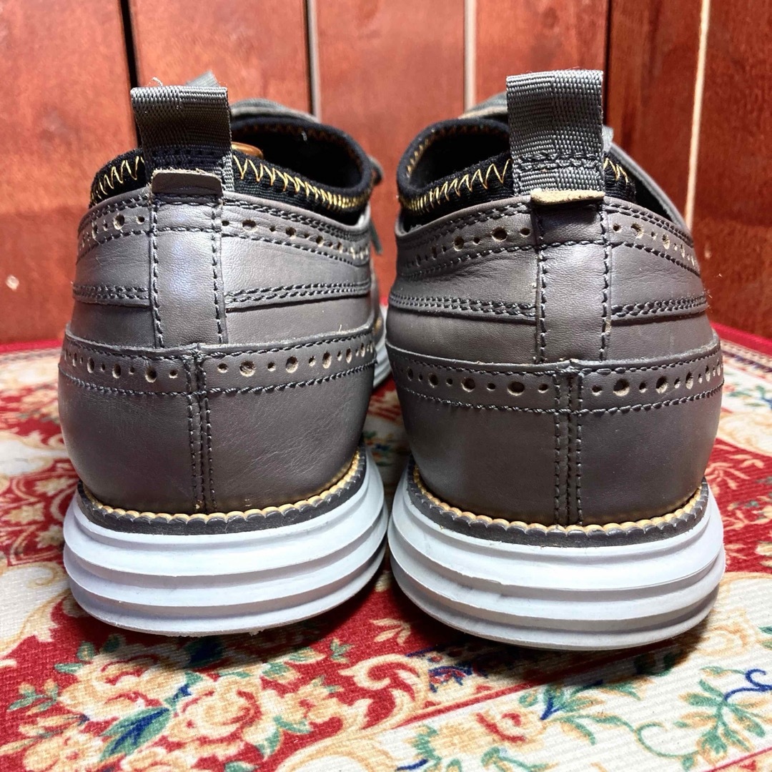 Cole Haan(コールハーン)のCOLEHAANウイングチップグレー111/2 メンズの靴/シューズ(ドレス/ビジネス)の商品写真