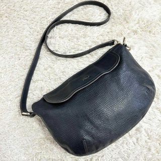 フルラ(Furla)の美品 フルラ ショルダーバッグ ブラック シボ革 ポシェット 斜め掛け 三日月(ショルダーバッグ)