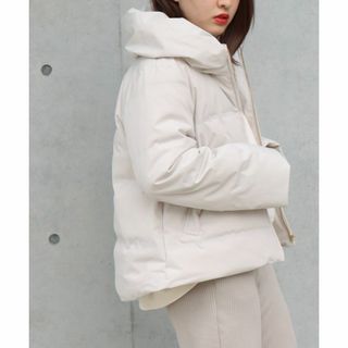 美品　libelle more　衿付きAラインシームレスダウン　グレー　L(ダウンコート)