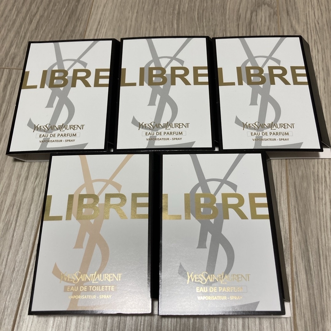 Yves Saint Laurent Beaute(イヴサンローランボーテ)のYSL 香水試供品5つ コスメ/美容の香水(香水(女性用))の商品写真