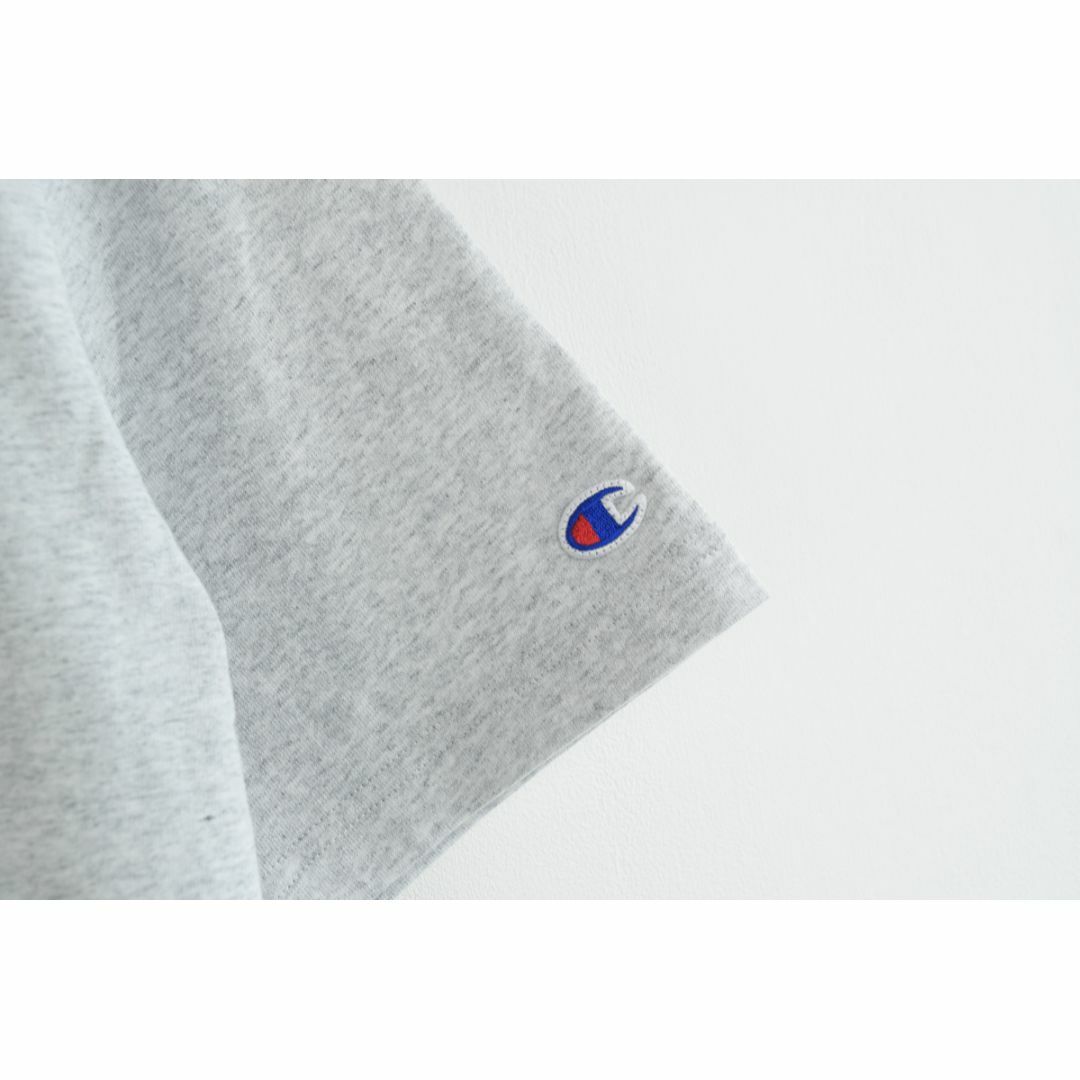 ANREALAGE(アンリアレイジ)の新品 定価1万7600円 Champion × ANREALAGE Tシャツ　L メンズのトップス(Tシャツ/カットソー(半袖/袖なし))の商品写真