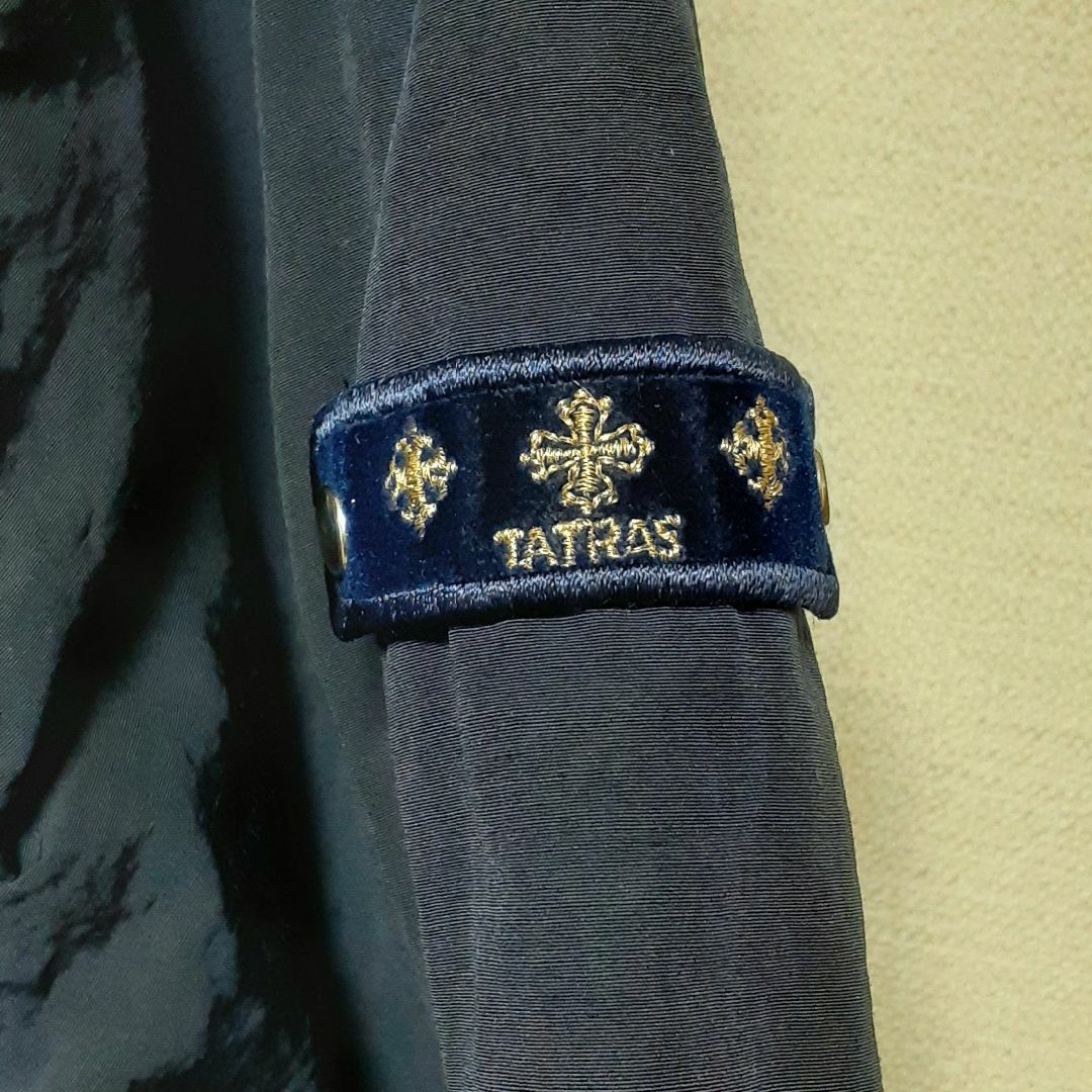TATRAS(タトラス)のTETRAS 2wayマウンテンパーカーサイズM メンズのジャケット/アウター(ミリタリージャケット)の商品写真