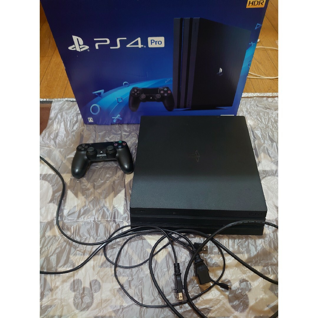 PlayStation4 Pro 本体  CUH-7100BB01 + ソフト3