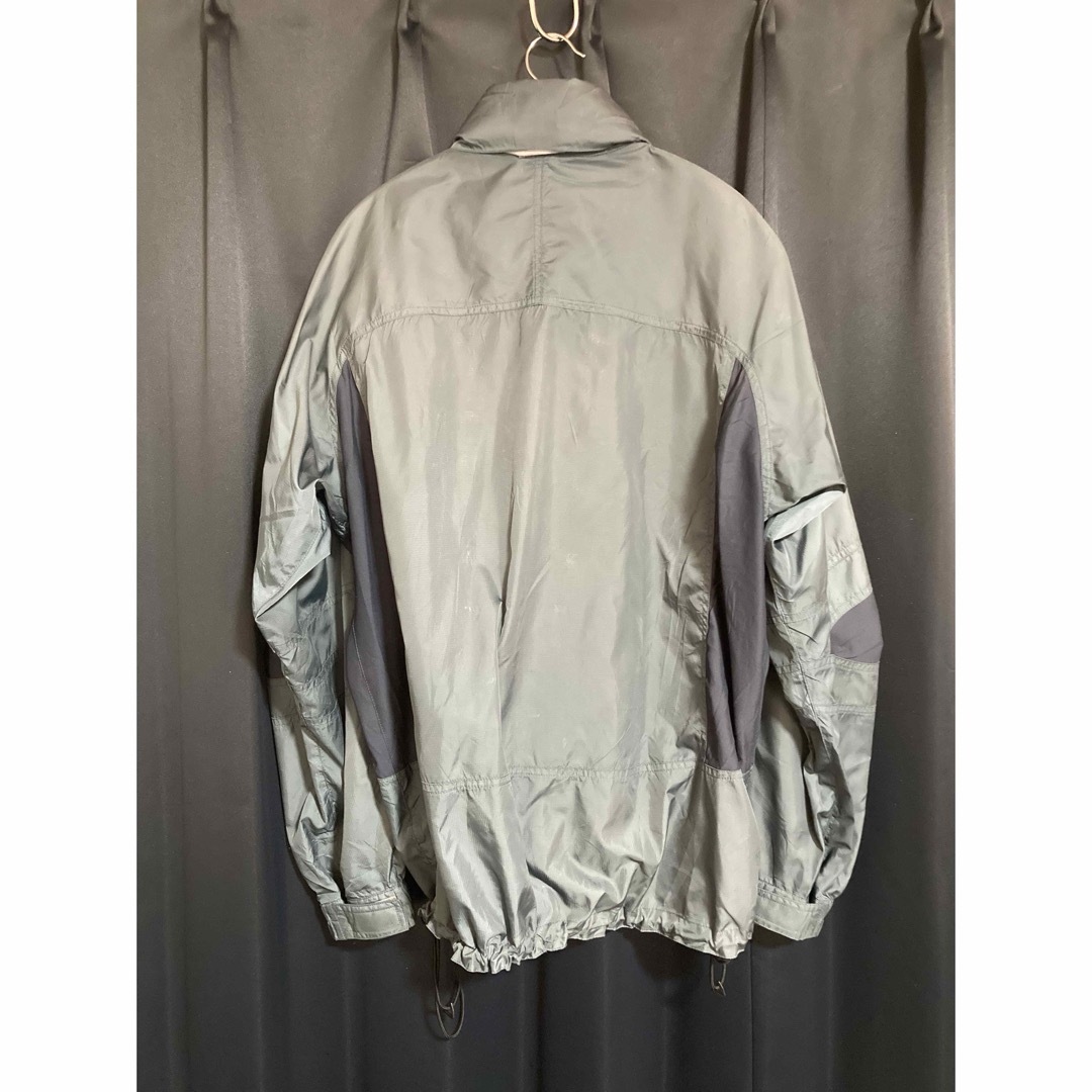 Columbia(コロンビア)のColumbia コロンビア　ジャケットグレー（灰色）Mサイズ　古着ヴィンテージ メンズのジャケット/アウター(ブルゾン)の商品写真