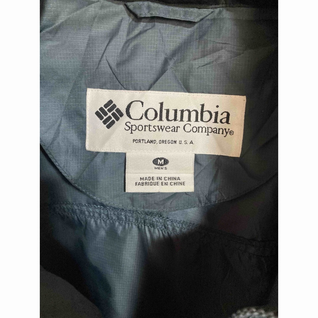 Columbia(コロンビア)のColumbia コロンビア　ジャケットグレー（灰色）Mサイズ　古着ヴィンテージ メンズのジャケット/アウター(ブルゾン)の商品写真