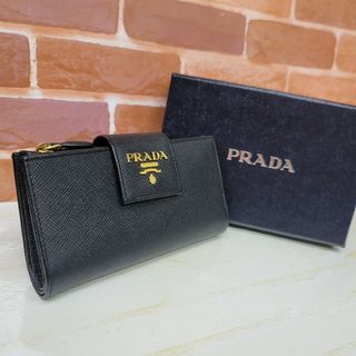 PRADA - 極美品 現行型 プラダ サフィアーノ タブ 三角ロゴ レザー 二