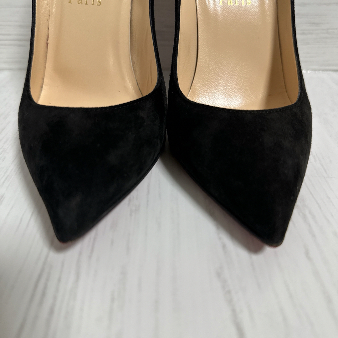 Christian Louboutin(クリスチャンルブタン)の美品 Christian Louboutin パンプス size38 ブラック レディースの靴/シューズ(ハイヒール/パンプス)の商品写真