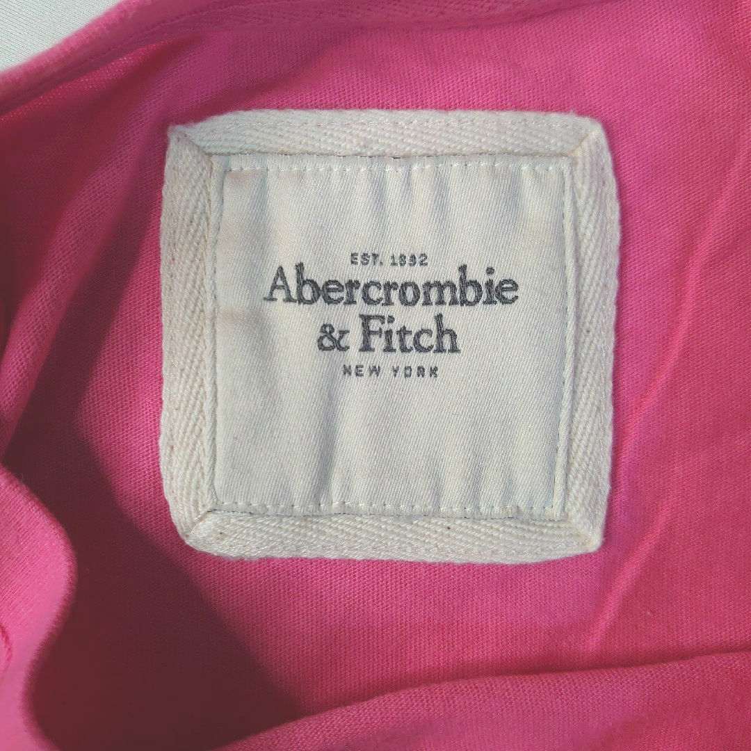 Abercrombie&Fitch(アバクロンビーアンドフィッチ)のアバクロンビー&フィッチ Tシャツ M ピンク レディースのトップス(Tシャツ(半袖/袖なし))の商品写真