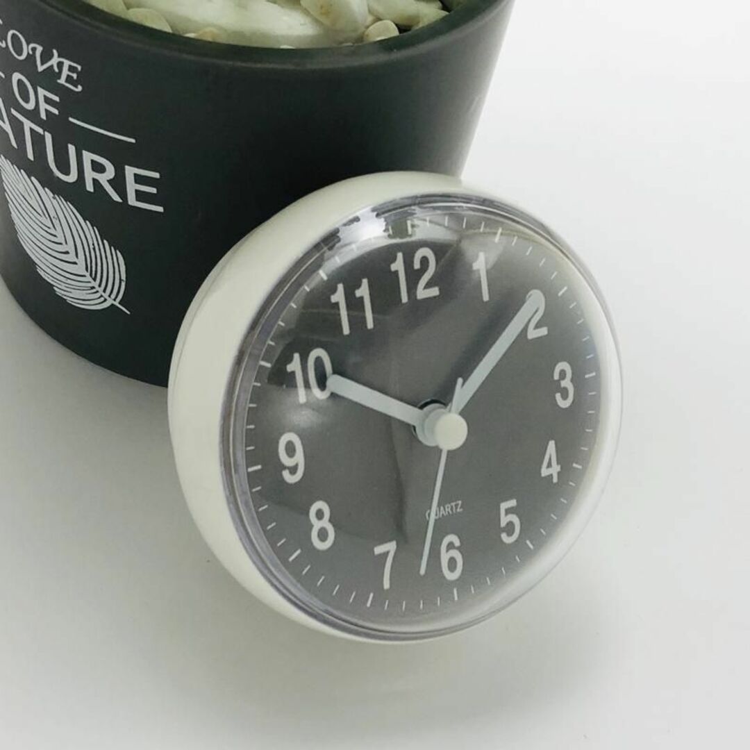 【大人気♪】灰色　バスクロック　浴室　吸盤　時計　シンプル　バスルーム ホワイト インテリア/住まい/日用品のインテリア小物(置時計)の商品写真