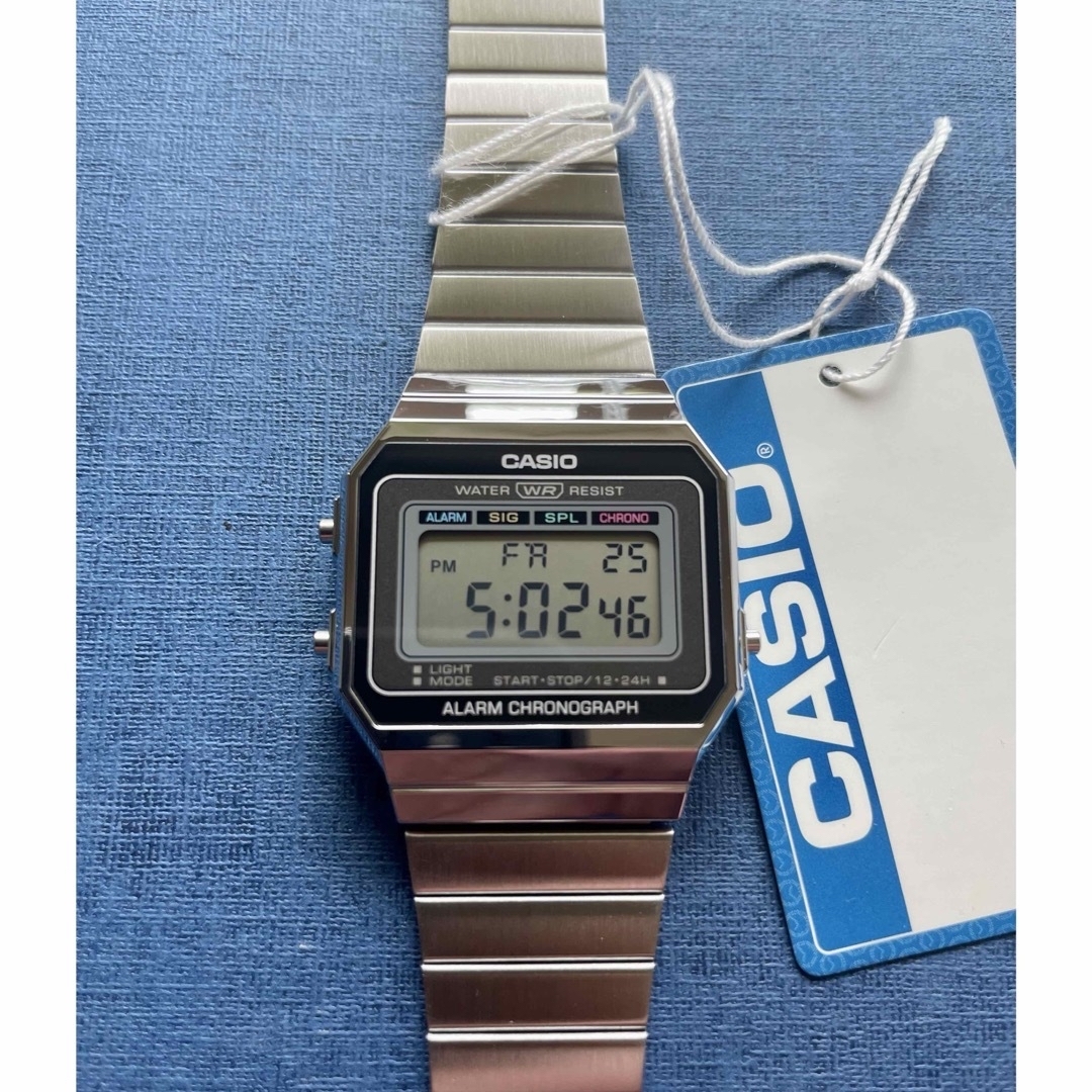 CASIO(カシオ)のカシオ　デジタル腕時計　未使用　国内未発売モデル　レトロモダンデザイン メンズの時計(腕時計(デジタル))の商品写真