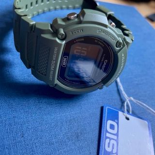 カシオ(CASIO)のカシオ　デジタル腕時計　未使用品　海外モデル　ビッグフェイス　スポーティデザイン(腕時計(デジタル))