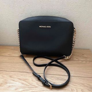 マイケルコース(Michael Kors)のMICHAEL KORS ショルダーバッグ 黒(ショルダーバッグ)