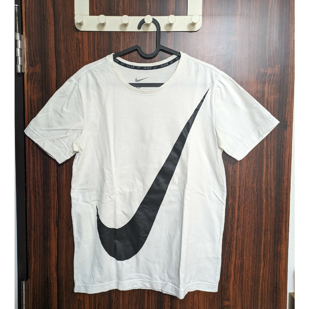 F.C.R.B.(エフシーアールビー)のFCRB nike Tシャツ メンズのトップス(Tシャツ/カットソー(半袖/袖なし))の商品写真