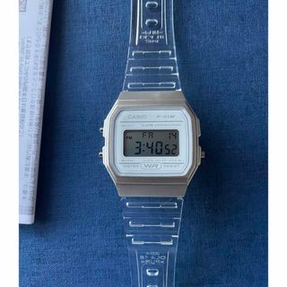 カシオ(CASIO)のカシオ　デジタル腕時計　未使用品　クリアウォッチ　クリアスケルトン　プレゼント(腕時計(デジタル))