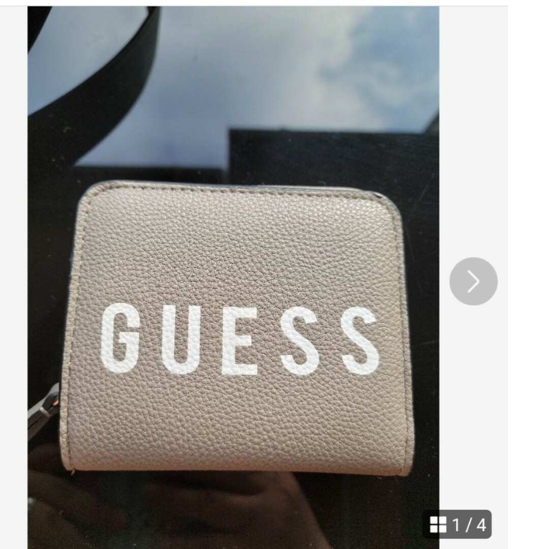 GUESS(ゲス)のGUESS　コンパクト　財布 レディースのファッション小物(財布)の商品写真