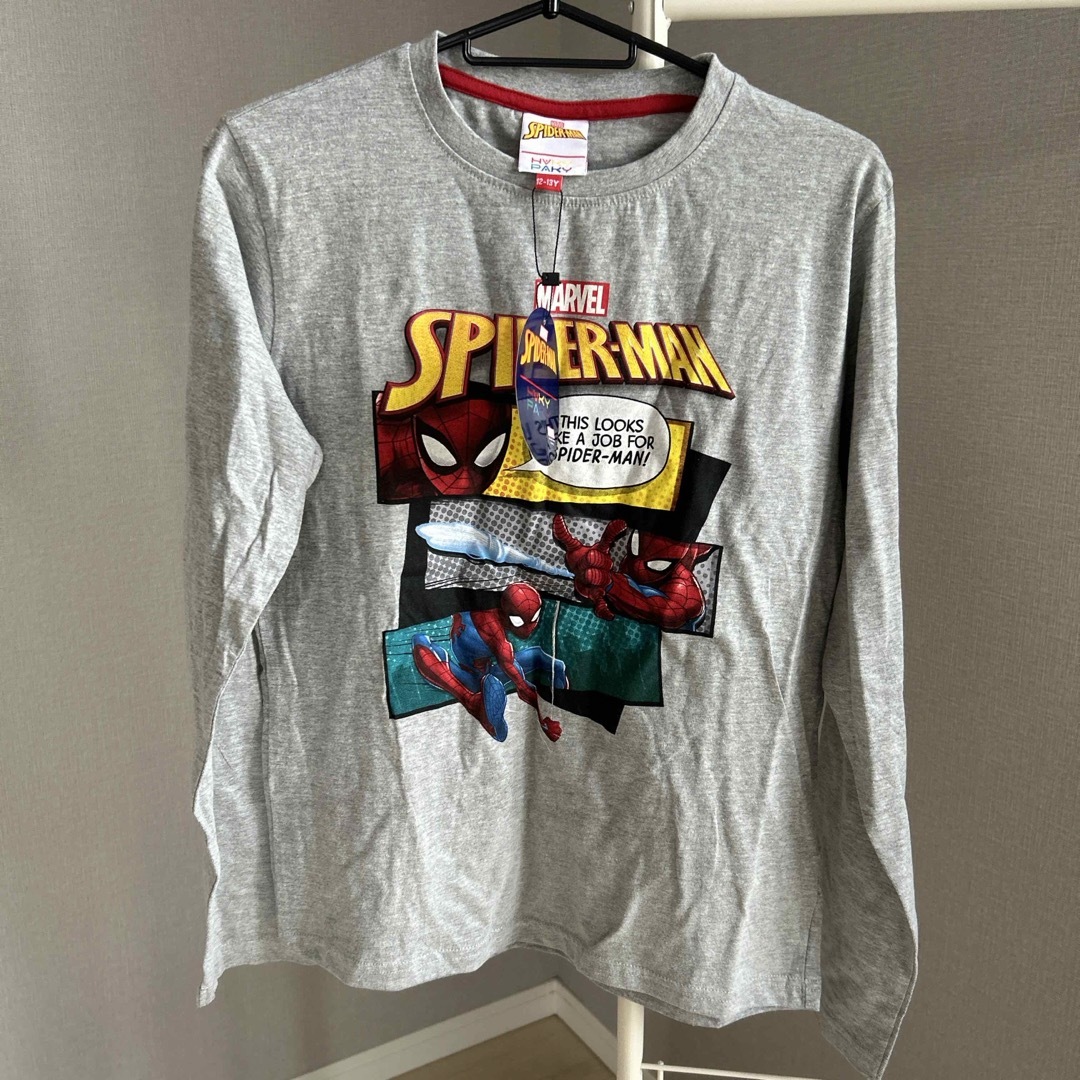 スパイダーマン ロンT キッズ/ベビー/マタニティのキッズ服男の子用(90cm~)(Tシャツ/カットソー)の商品写真