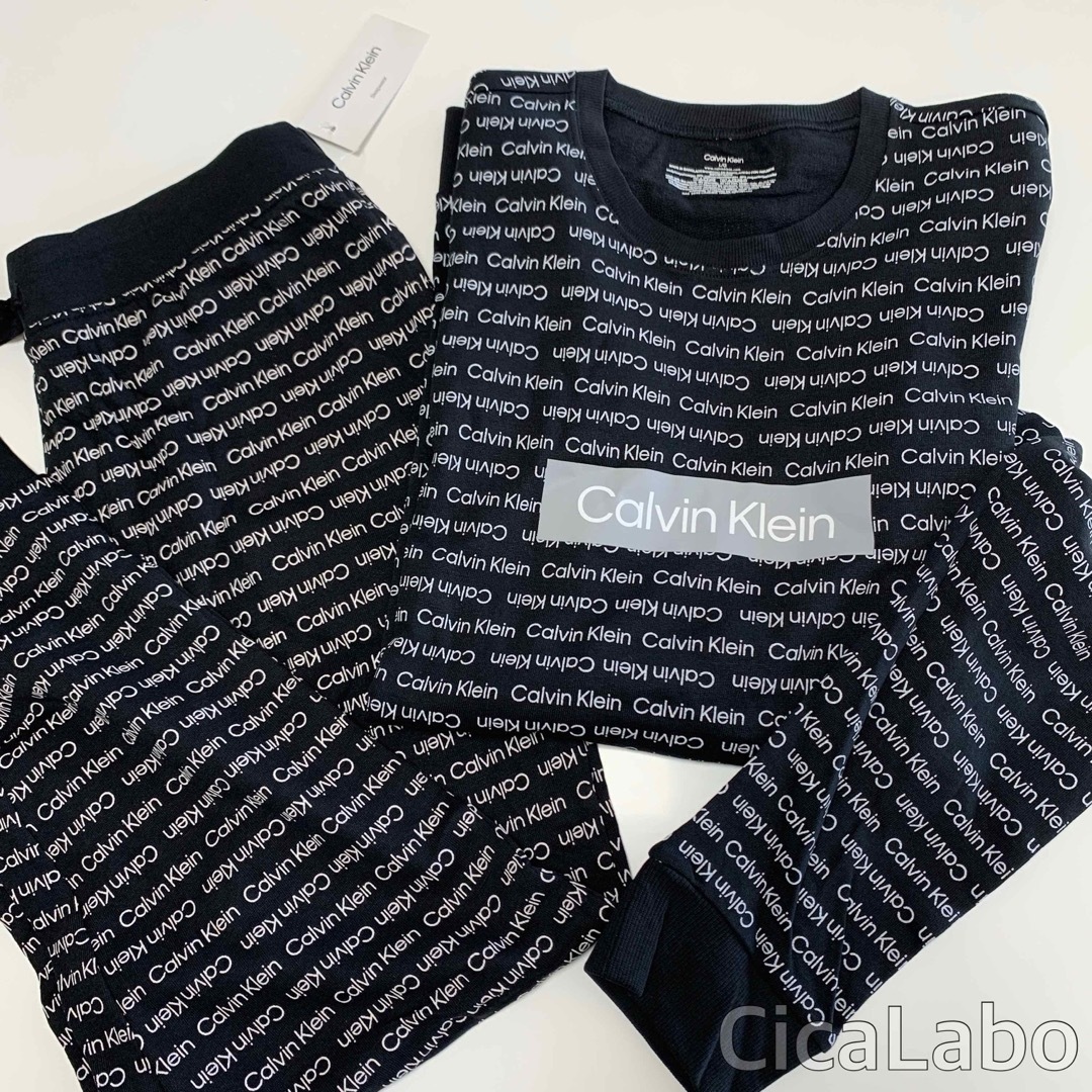 Calvin Klein(カルバンクライン)の【新品】カルバンクライン トレーナー スウェット セットアップ オールロゴ L メンズのトップス(スウェット)の商品写真