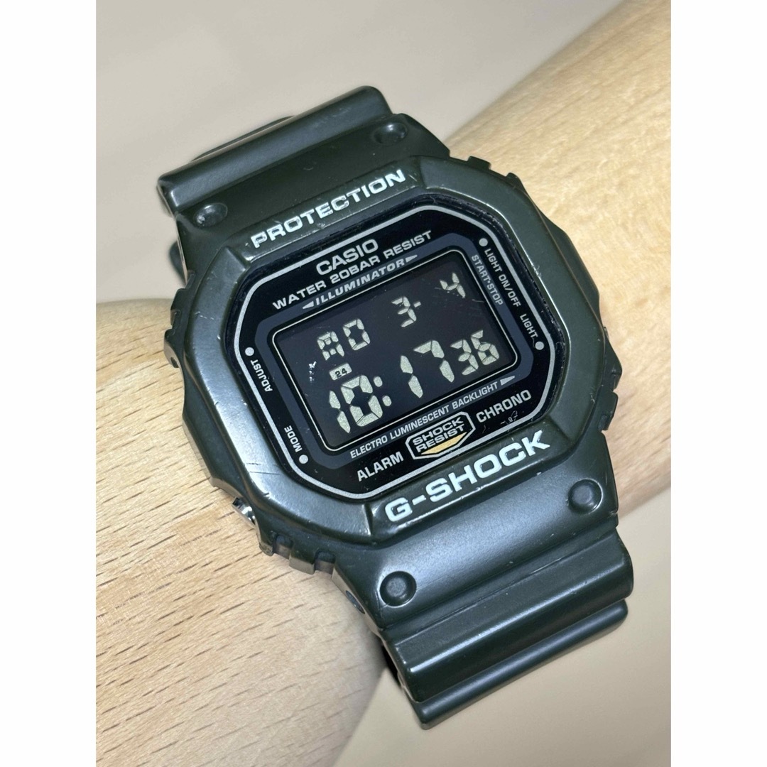 G-SHOCK(ジーショック)のコラボ/G-SHOCK/モスグリーン/時計/HERO/キムタク/DW-5600 メンズの時計(腕時計(デジタル))の商品写真