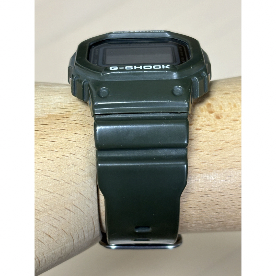 G-SHOCK(ジーショック)のコラボ/G-SHOCK/モスグリーン/時計/HERO/キムタク/DW-5600 メンズの時計(腕時計(デジタル))の商品写真