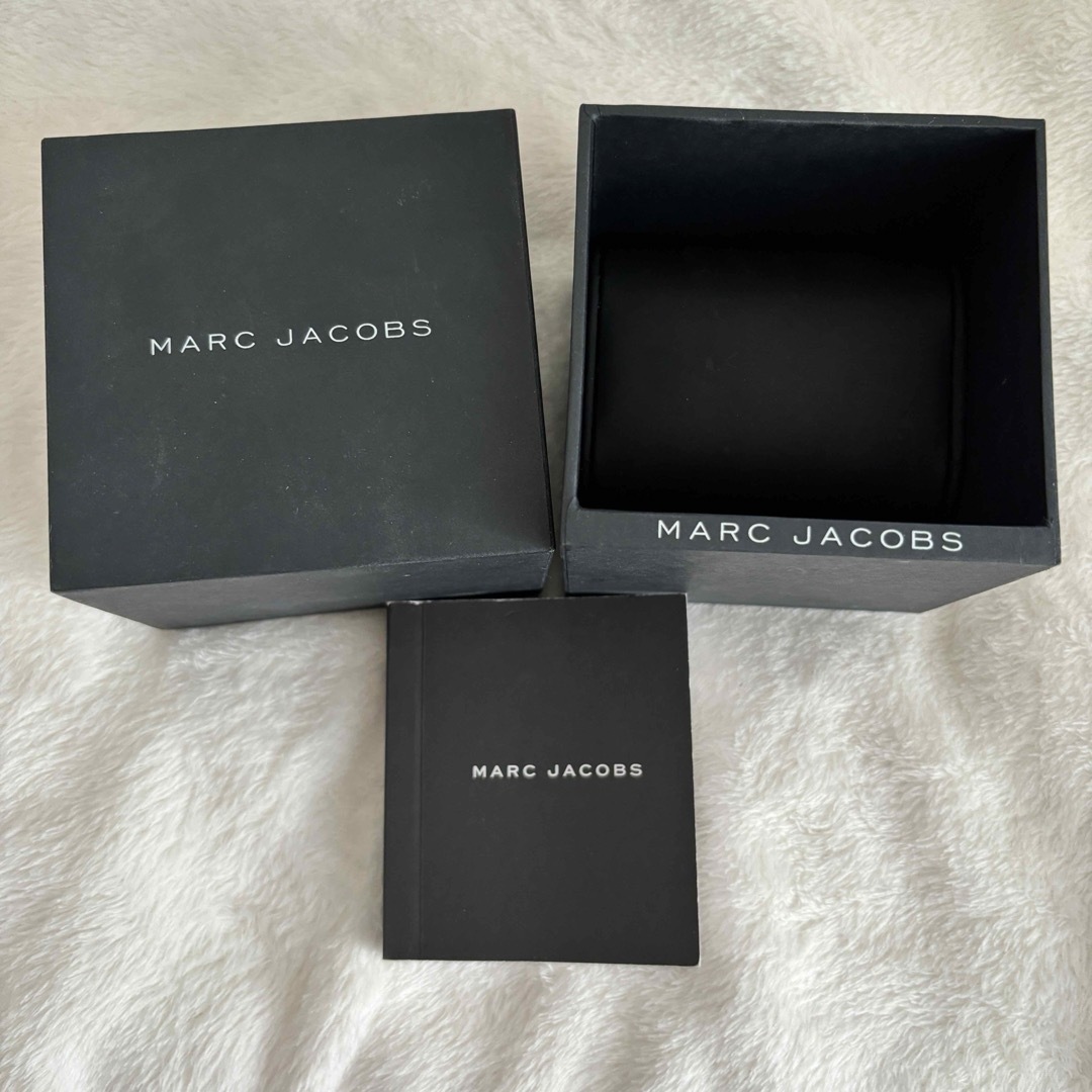 MARC JACOBS(マークジェイコブス)のマークジェイコブス　時計　空箱 レディースのファッション小物(その他)の商品写真