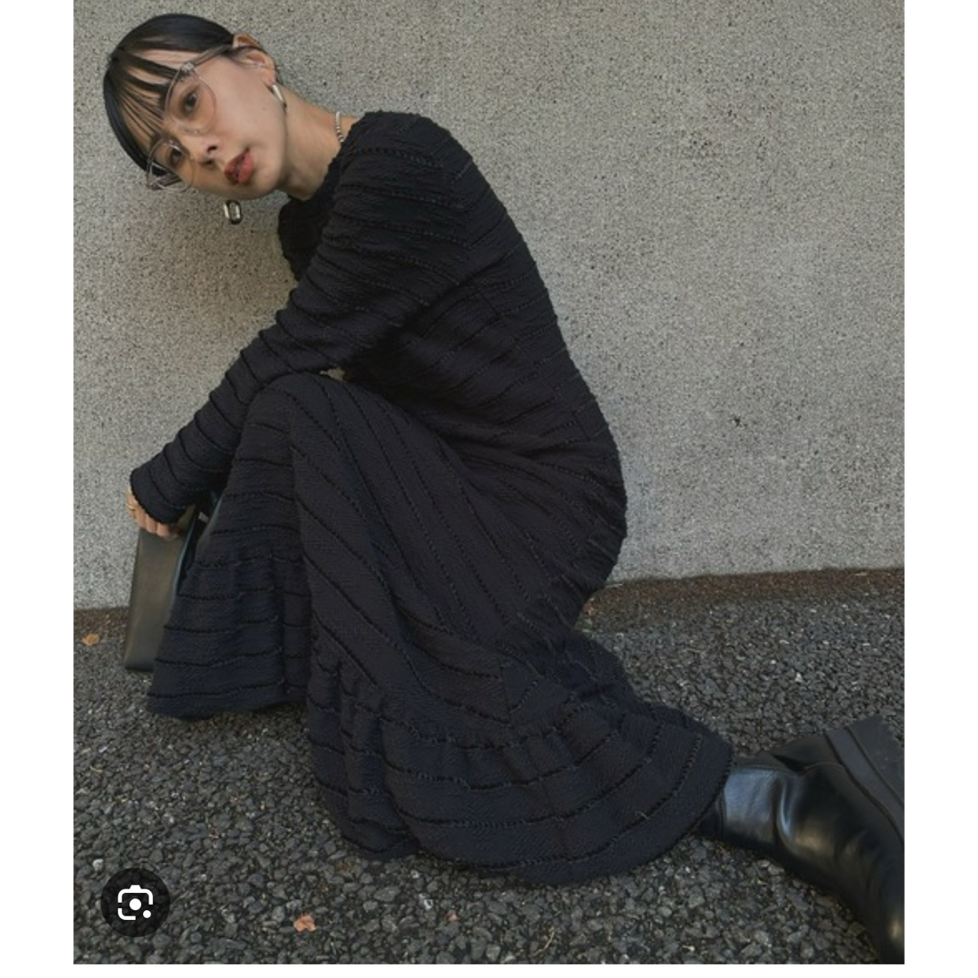 Ameri VINTAGE(アメリヴィンテージ)のLUXURY BALLON HEM CUT DRESS レディースのワンピース(ロングワンピース/マキシワンピース)の商品写真