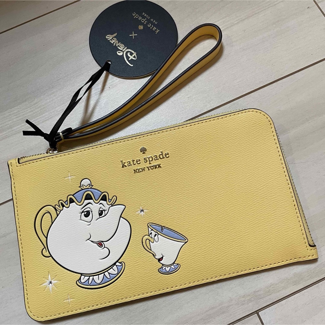 kate spade new york(ケイトスペードニューヨーク)のケイトスペード × ディズニー 美女と野獣 ポット夫人 リストレットポーチ レディースのファッション小物(ポーチ)の商品写真