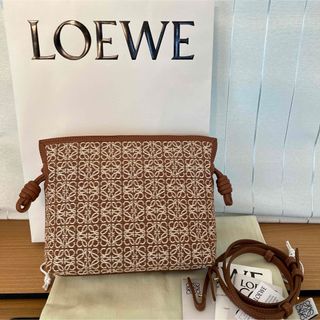 ロエベ(LOEWE)の5/5まで限定価格　ロエベ　フラメンコクラッチ　ジャガード　アナグラム(ショルダーバッグ)