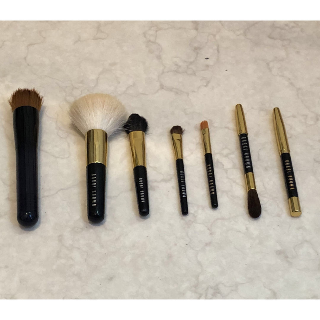 BOBBI BROWN(ボビイブラウン)の資生堂　ボビイブラウン　メイクブラシセット コスメ/美容のメイク道具/ケアグッズ(ブラシ・チップ)の商品写真