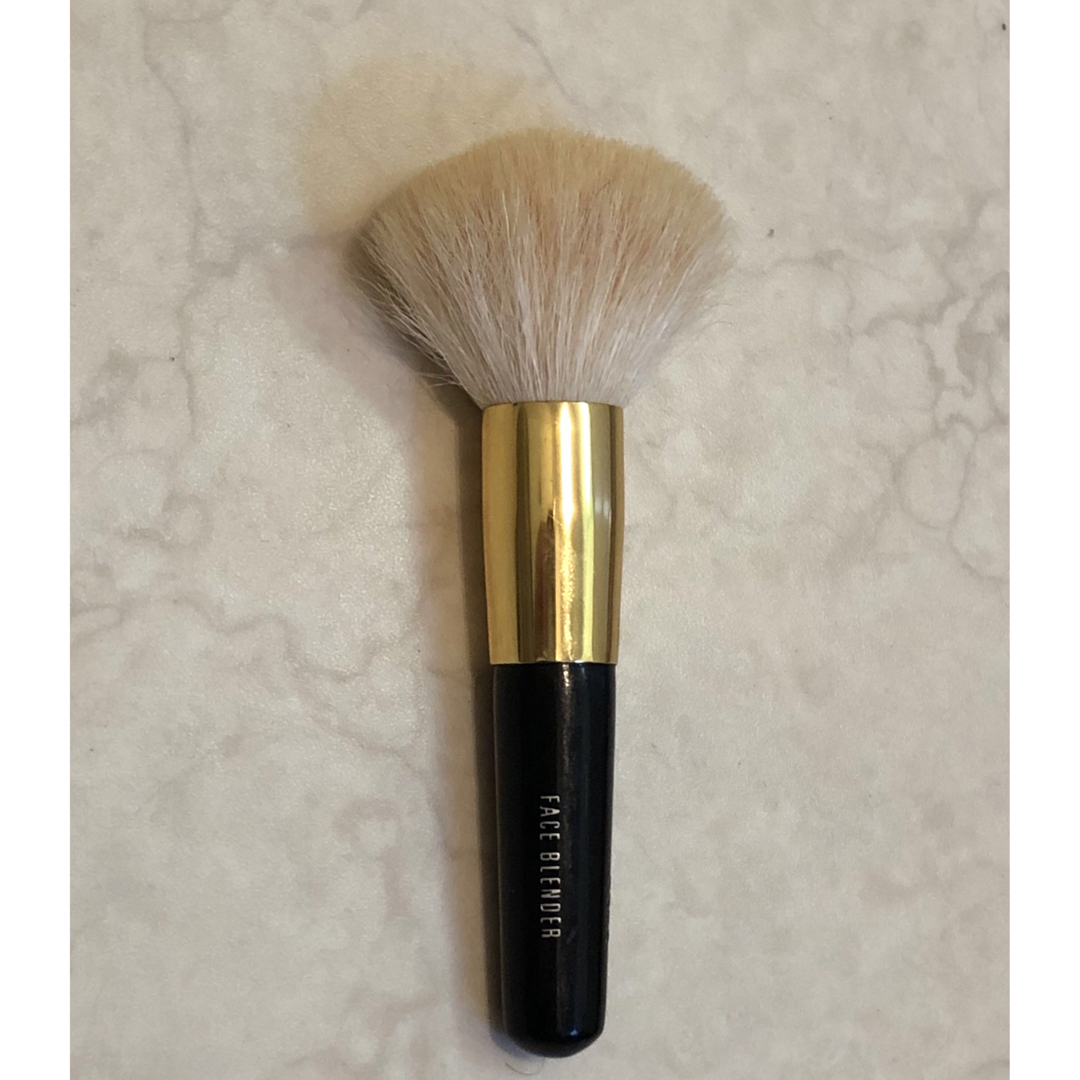 BOBBI BROWN(ボビイブラウン)の資生堂　ボビイブラウン　メイクブラシセット コスメ/美容のメイク道具/ケアグッズ(ブラシ・チップ)の商品写真