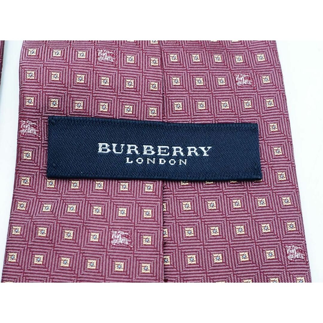 BURBERRY(バーバリー)のBURBERRY バーバリー 総柄 ネクタイ 赤 ■■ メンズ メンズのファッション小物(ネクタイ)の商品写真