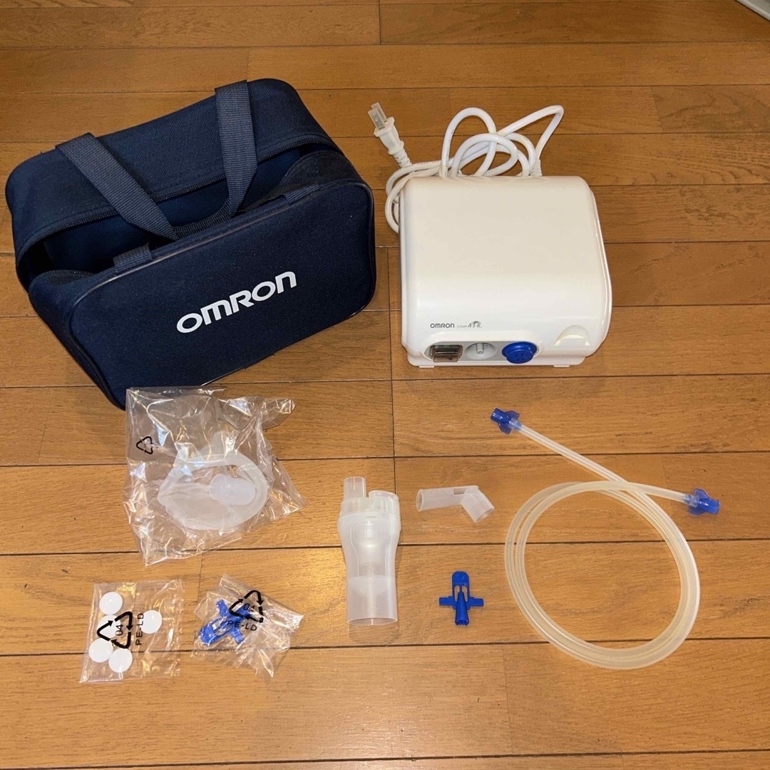 OMRON(オムロン)のanpanmama様専用　オムロン　コンプレッサー式ネブライザー キッズ/ベビー/マタニティのキッズ/ベビー/マタニティ その他(その他)の商品写真