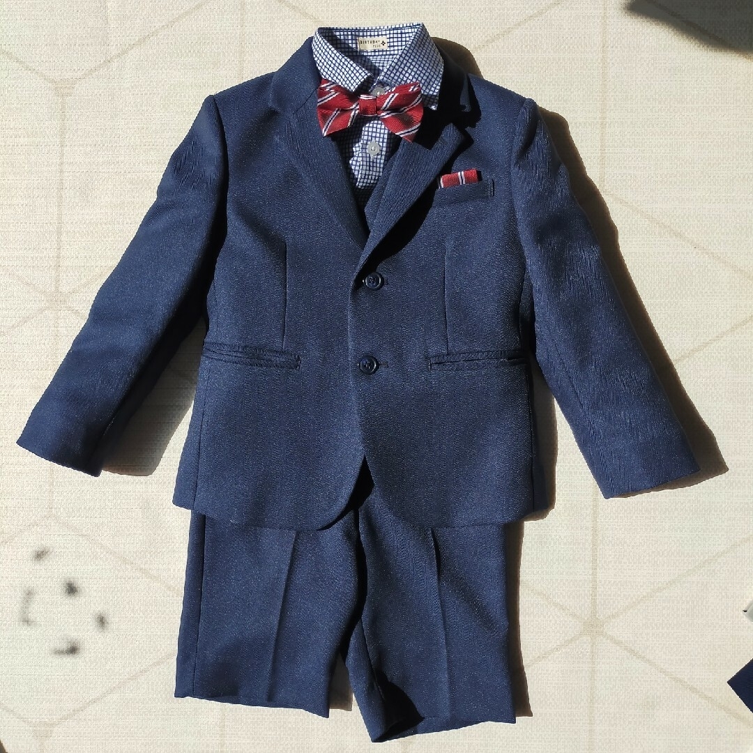 バースデイ(バースデイ)のスーツ　セットアップ　男の子　110 キッズ/ベビー/マタニティのキッズ服男の子用(90cm~)(ドレス/フォーマル)の商品写真