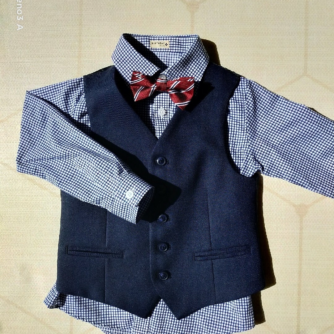 バースデイ(バースデイ)のスーツ　セットアップ　男の子　110 キッズ/ベビー/マタニティのキッズ服男の子用(90cm~)(ドレス/フォーマル)の商品写真