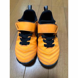 ヒュンメル(hummel)のサッカートレーニングシューズ18.5cm(シューズ)