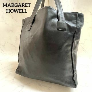 マーガレットハウエル(MARGARET HOWELL)の✨A4対応/良品◆マーガレットハウエル◆トートバッグ　黒　大容量　ロゴ刻印　男女(トートバッグ)