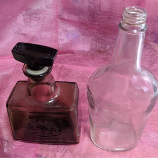 サントリー(サントリー)の🥃サントリーウイスキーロイヤルの空き瓶&メキシコ酒の空き瓶(ウイスキー)