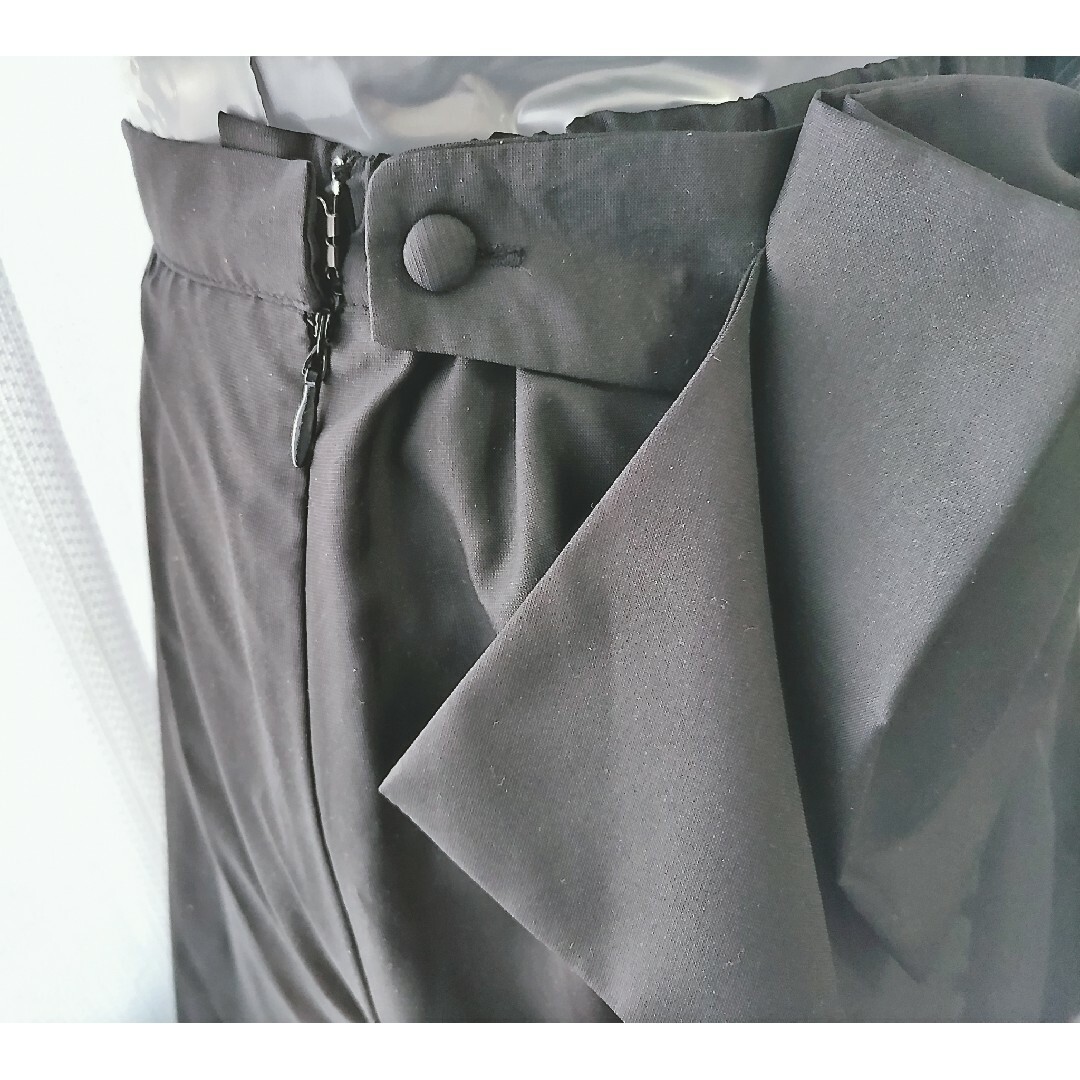 WILLSELECTION(ウィルセレクション)のウィルセレクション　ビッグリボン　フレアスカート　ブラック　チャコールグレー レディースのスカート(ひざ丈スカート)の商品写真