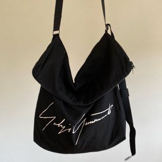 ヨウジヤマモト(Yohji Yamamoto)のヨウジヤマモト　ショルダーバッグ　新品、未使用(ショルダーバッグ)