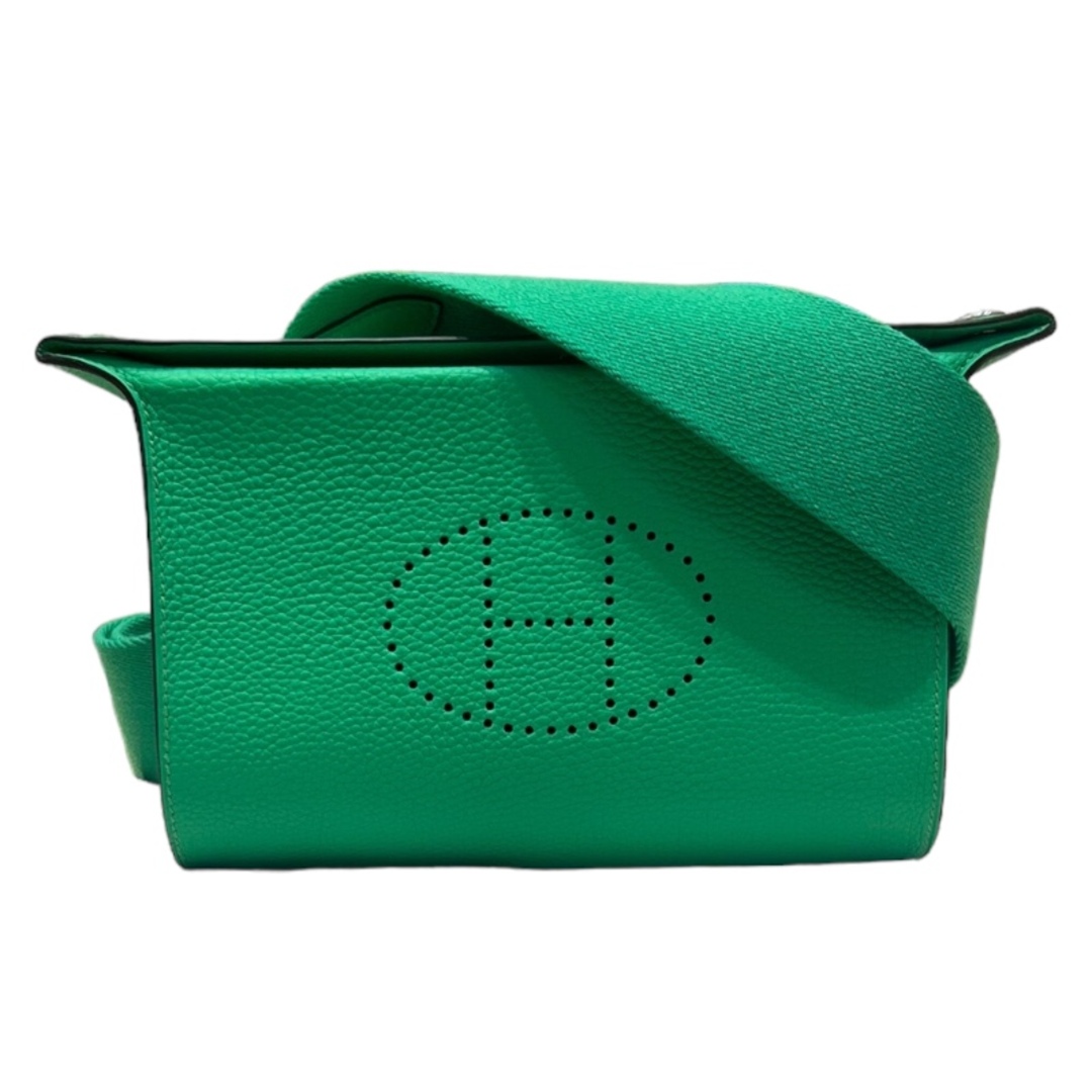 極美品】HERMES エルメス ウエストポーチ ボディバッグ 緑 極美品】HERMES エルメス ウエストポーチ ボディバッグ 緑