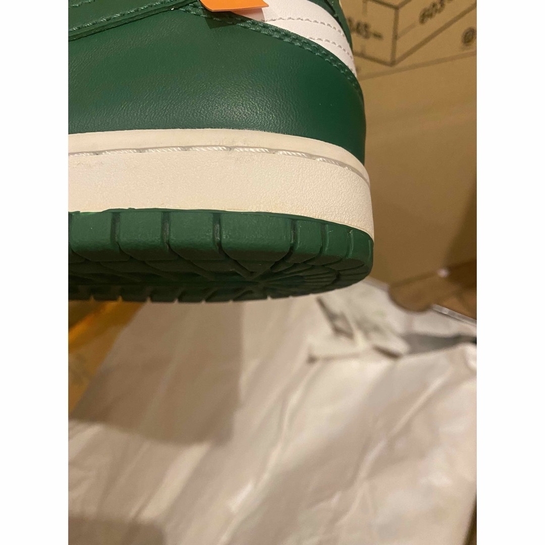 nike dunk off white pine green 27.5 メンズの靴/シューズ(スニーカー)の商品写真