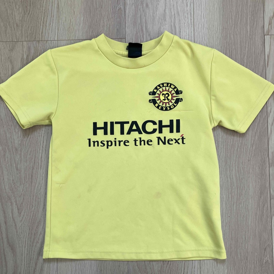 柏レイソル　Tシャツ　130 スポーツ/アウトドアのサッカー/フットサル(ウェア)の商品写真